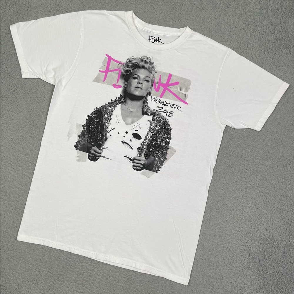 Pink concert‎ T-shirt